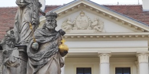 Soproni városnézés 2026. Ingyenes séták idegenvezetéssel