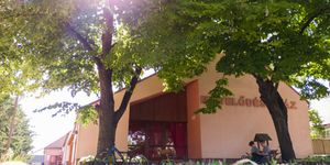 Madocsai Könyvtár és Művelődési ház 