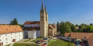 Türjei Premontrei Látogatóközpont