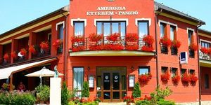 Ambrózia Étterem és Panzió*** Kazincbarcika