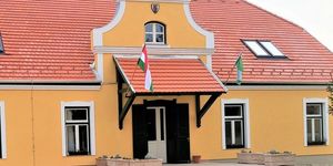 Balatonkenese Könyvtár