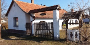 Faluház Tiszatenyő