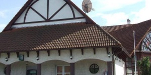 Faluház és Könyvtár Bőcs