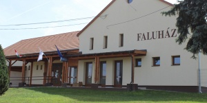 Faluház  Bőny