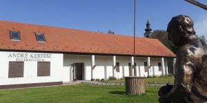 André Kertész Fotómúzeum és Emlékház Szigetbecse