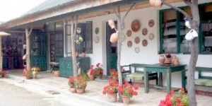 Cserepes Csűr Enying