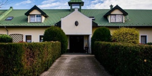 Máriakálnoki Díjlovagló Központ