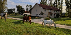 Szent Mihály Major Lelkigyakorlatos Ház Vál