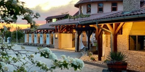 István Parkhotel*** & Gasztrofarm Sormás