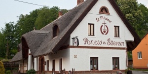 St. Michael Panzió és Lovaspark