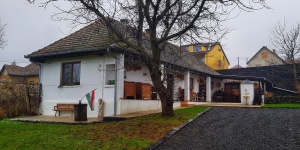 Dézsafürdő Vendégház Cserhátsurány