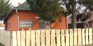 Nyárfaliget Vendégház Tiszakeszi