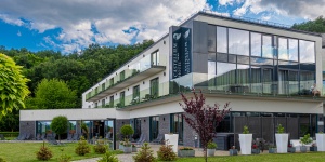 Castellum Hotel Hollókő****