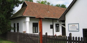 Talentum Vendégház  és Turistaház Irota